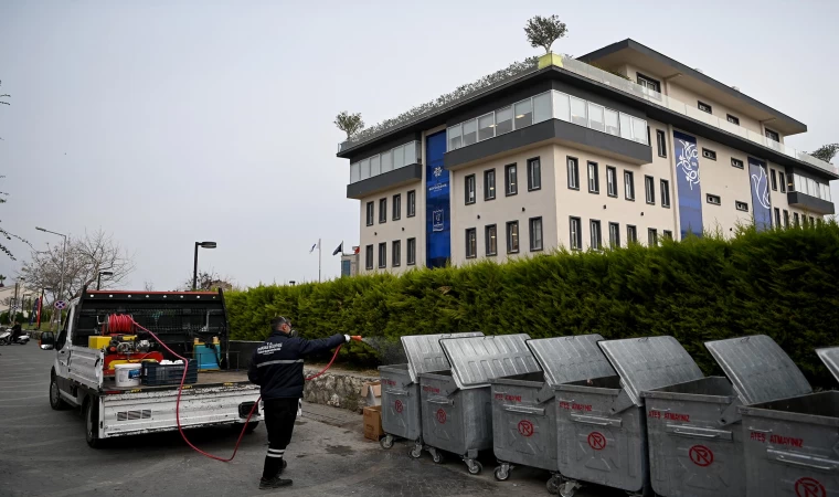 Kuşadası'nda kesintisiz çalışmalardan vatandaşlar memnun