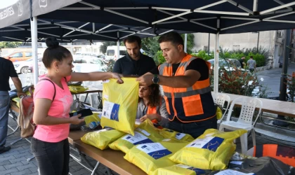 Kuşadası'nda eğitime destek Kuşadası Belediyesi'nden