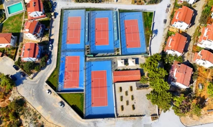 Kuşadası ilk tenis kulübüne kavuştu