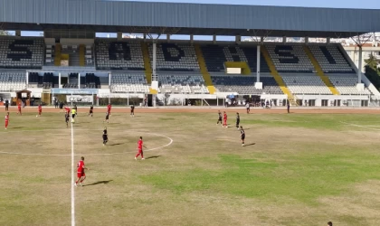 Kuşadasıspor uzatmalarda güldü! 1-0