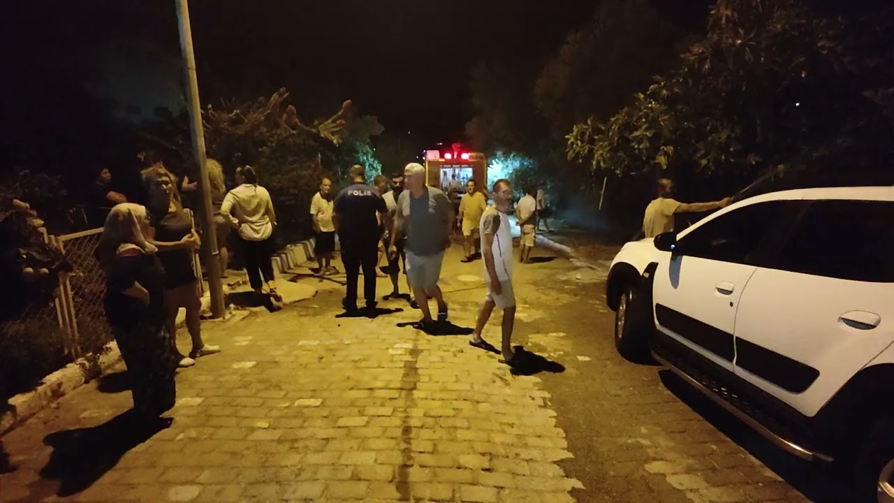 Kuşadası’nda kızına hediye aldığı otomobil dakikalar içinde yandı: LPG tankı patladı!